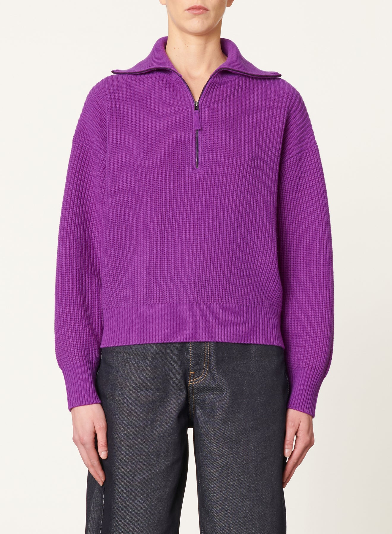 19 QTY NEW // RAISIN / Pull Darsha - RAISIN