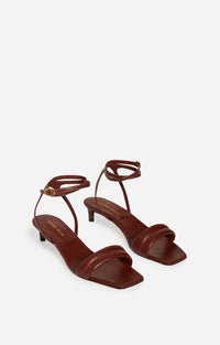 Sandales à talons en cuir - Cognac