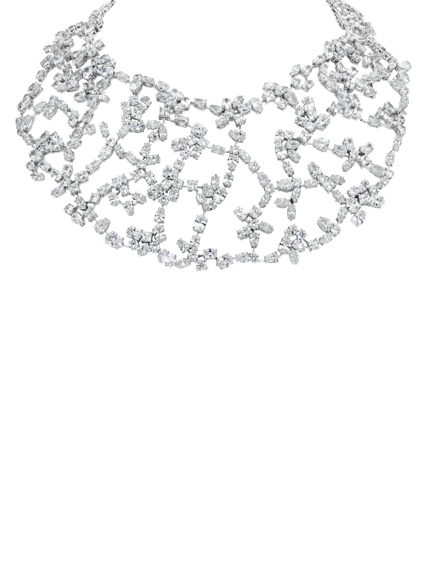 1qty DJV / QTY DISPO : 2-QTY VENDUES : 0-ST : 0% PRIX DJV : 2390€ // Argent Rhodié Collier en argent rhodié serti de Burmalite blanche taille poire /// RECO : 2070€