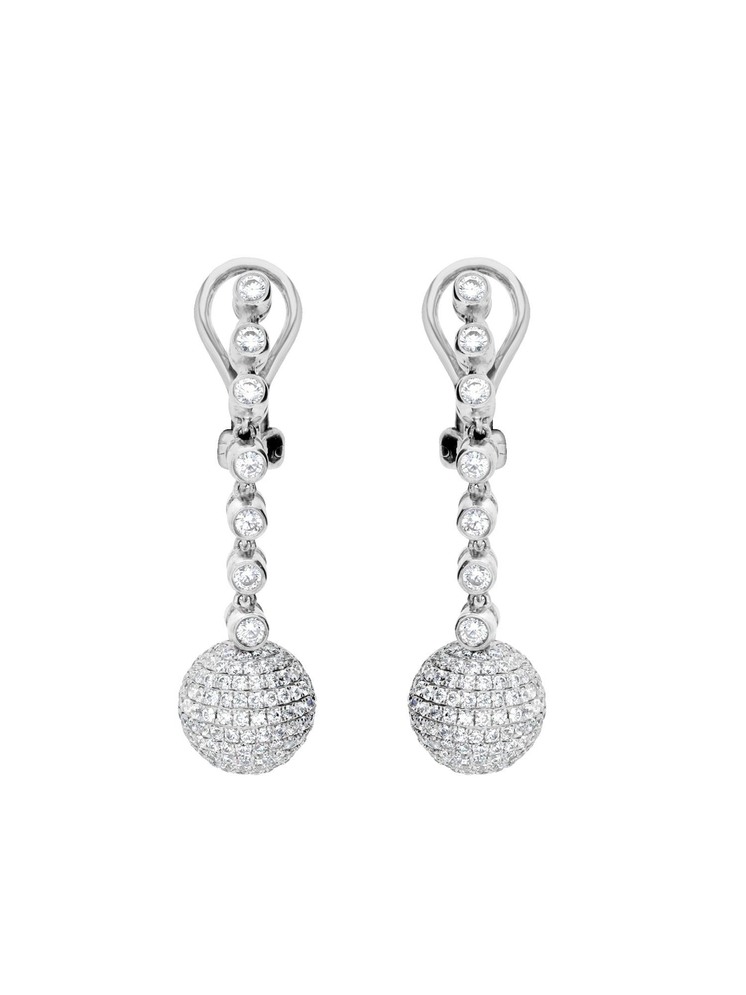 1qty DJV / QTY DISPO : 3-QTY VENDUES : 0-ST : 0% PRIX DJV : 450€ // Argent Rhodié Boucles d'oreille sur argent rhodié système mixte serties de Burmalite™ taille brilant sertis clos /// RECO : 460€