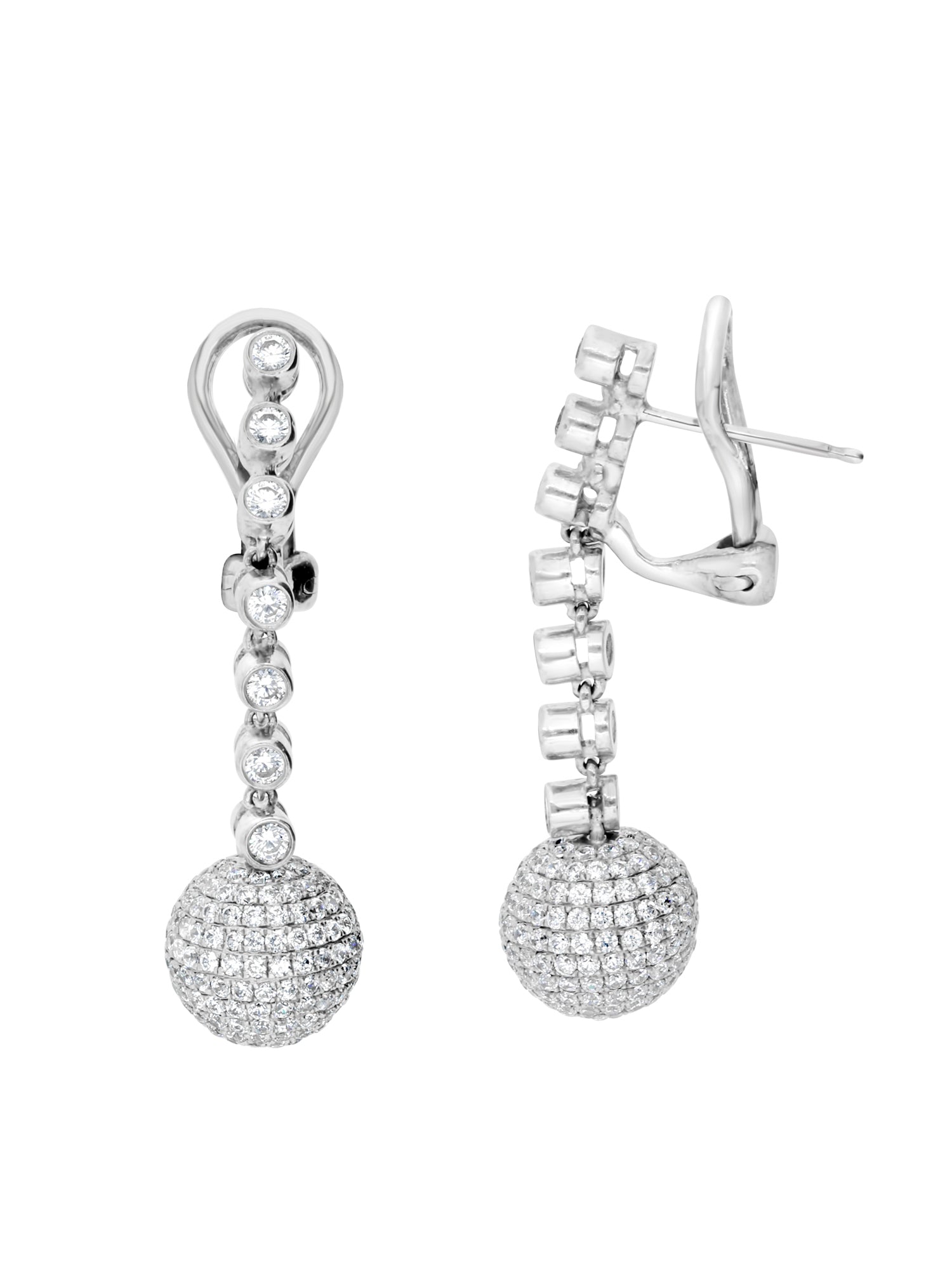 1qty DJV / QTY DISPO : 3-QTY VENDUES : 0-ST : 0% PRIX DJV : 450€ // Argent Rhodié Boucles d'oreille sur argent rhodié système mixte serties de Burmalite™ taille brilant sertis clos /// RECO : 460€