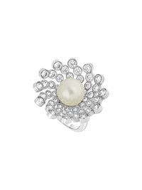 2qty DJV / QTY DISPO : 3-QTY VENDUES : 0-ST : 0% PRIX DJV : 420€ // Argent Rhodié Bague fleur en argent rhodié sertie de perle synthétique blanche et Burmalite™ blanche serti clos /// RECO : 456€