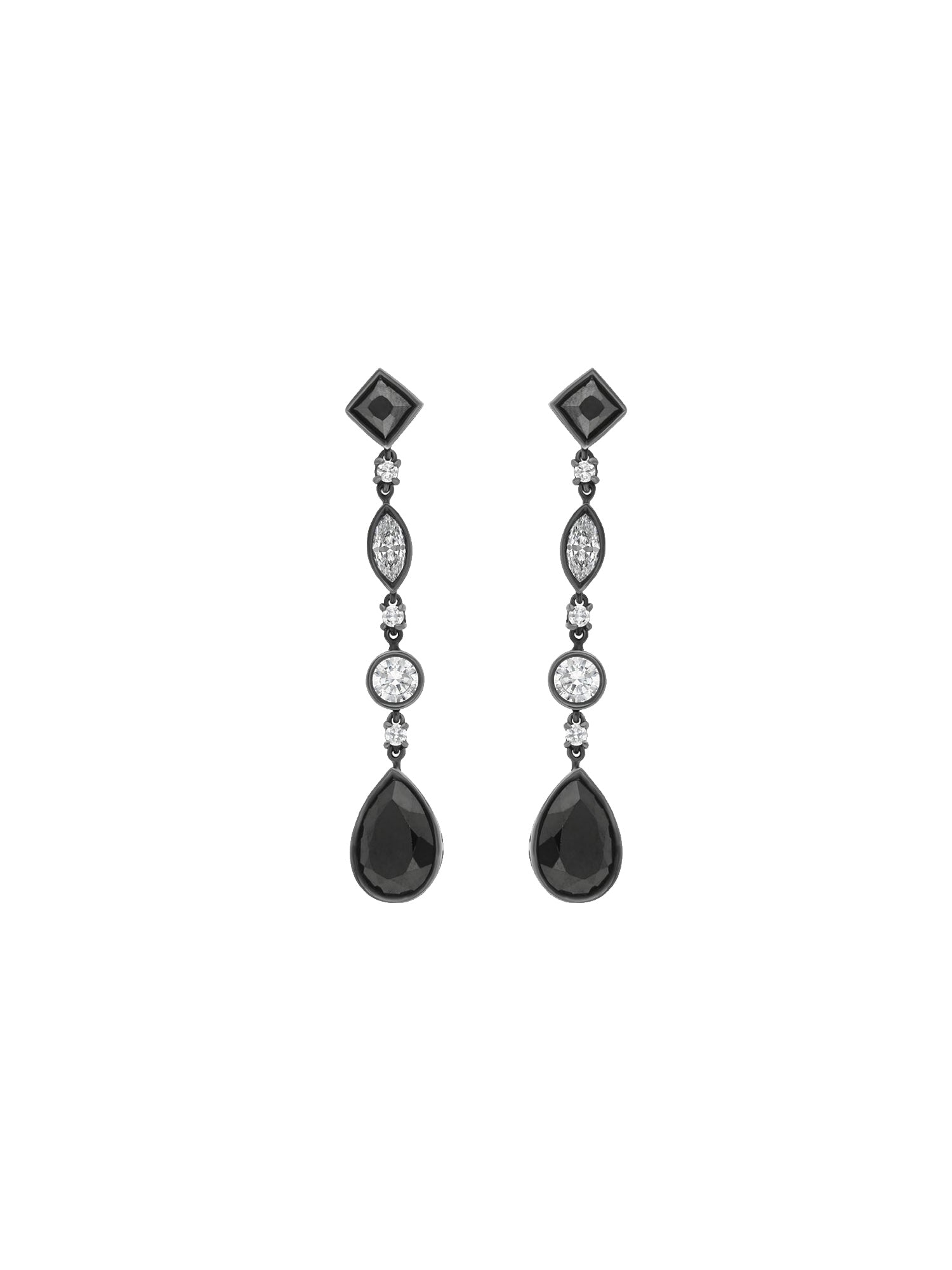 2qty DJV / QTY DISPO : 0-QTY VENDUES : 0-ST : 0% PRIX // Argent Boucles d'oreilles en argent noirci serties de taille brillant /// RECO : 260€