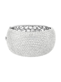 1qty DJV / QTY DISPO : 2-QTY VENDUES : 0-ST : 0% PRIX DJV : 895€ // Argent Bracelet large pavé de Burmalite™ blanche taille brillant /// RECO : 875€