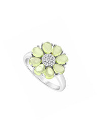 1qty DJV / QTY DISPO : 1-QTY VENDUES : 0-ST : 0% PRIX DJV : 120€ // Argent Bague fleur en argent sertie de cabochon peridot 2 /// RECO : 105€
