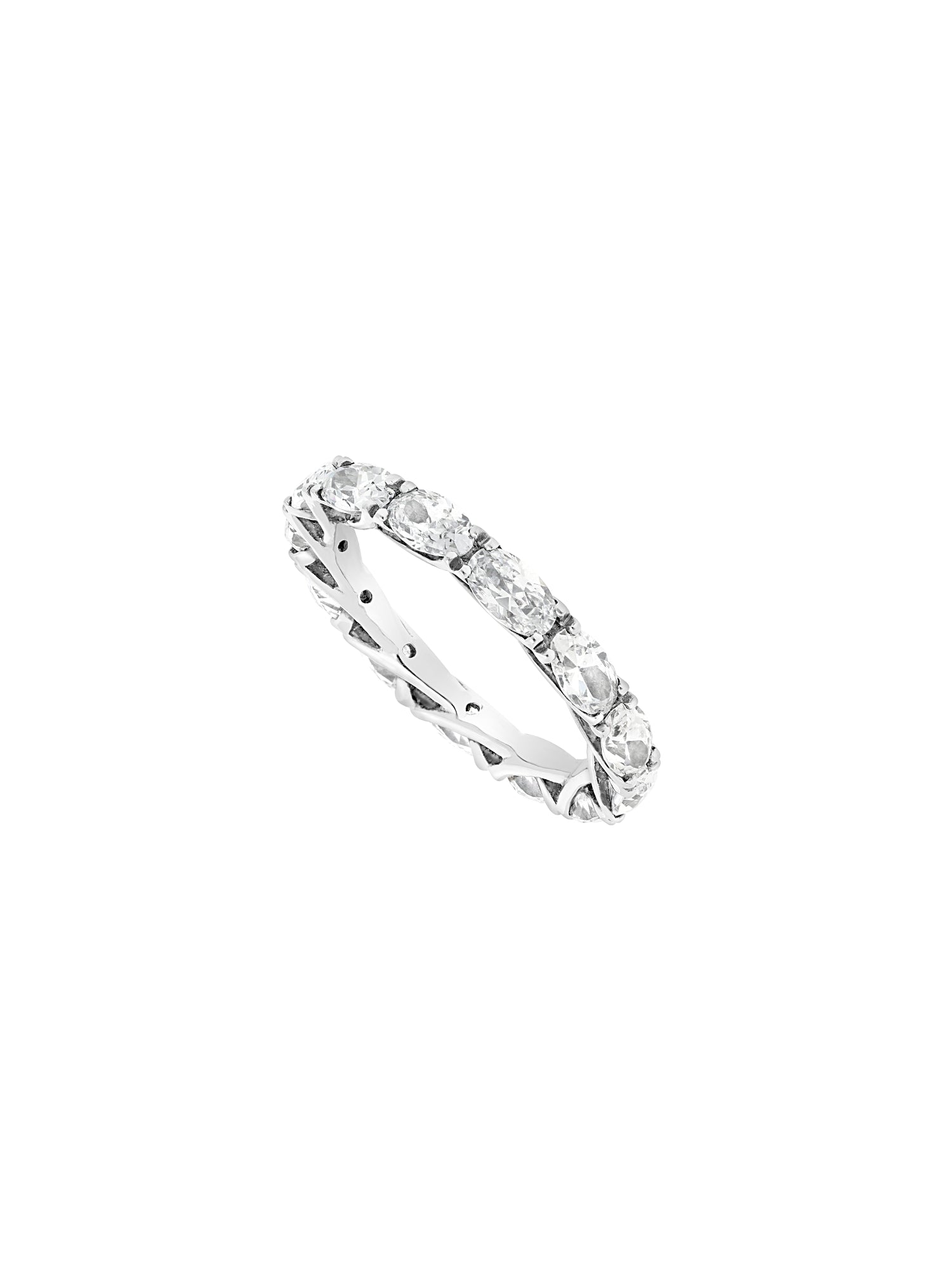 1qty DJV / QTY DISPO : 1-QTY VENDUES : 0-ST : 0% PRIX DJV : 250€ // Argent Rhodié Alliance en argent rhodié sertie de Burmalite™ blanche taille ovale /// RECO : 207€