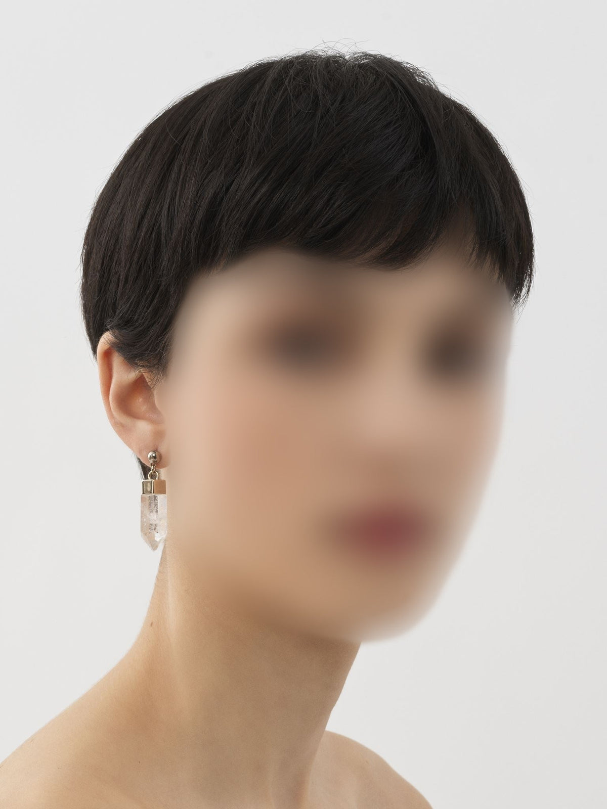 BASEPLUS_Crystal White EARRINGS - Crystal White