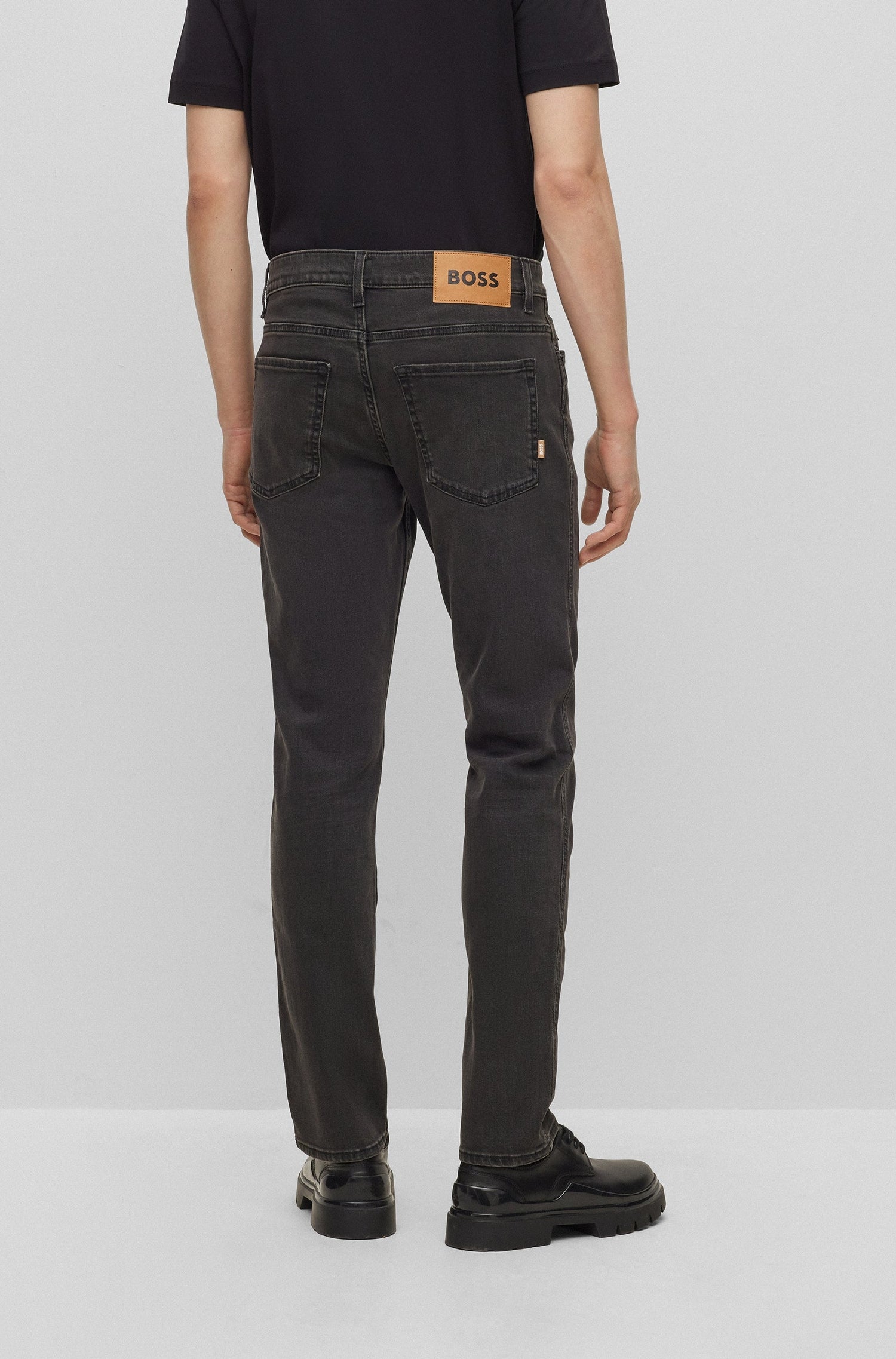 Jean Delaware - Dark Grey