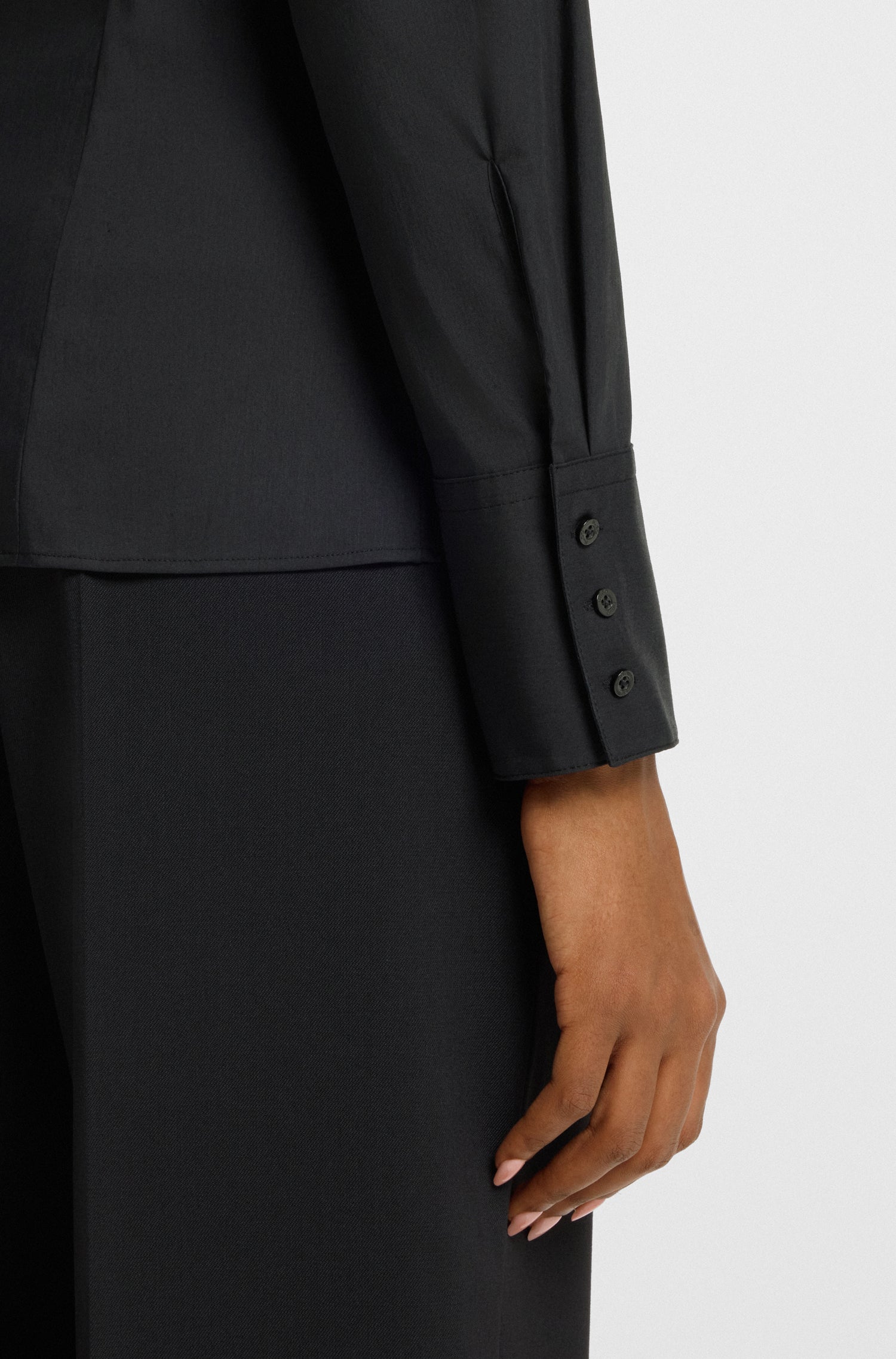 BLACK // TAILORED BLOUSES THE FITTED SHIRT