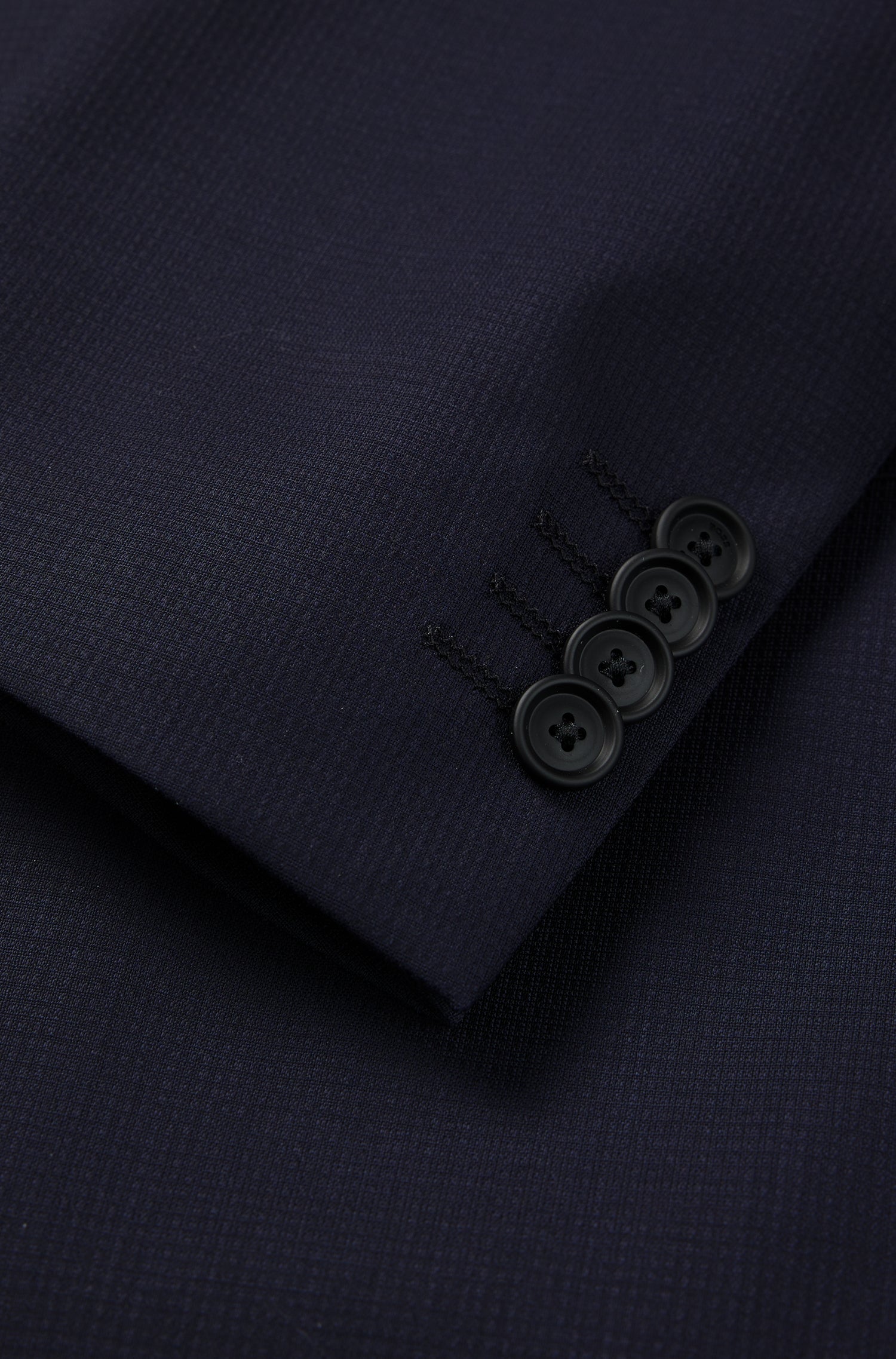 DARK BLUE // SUITS NEIGHT2/BYTE2
