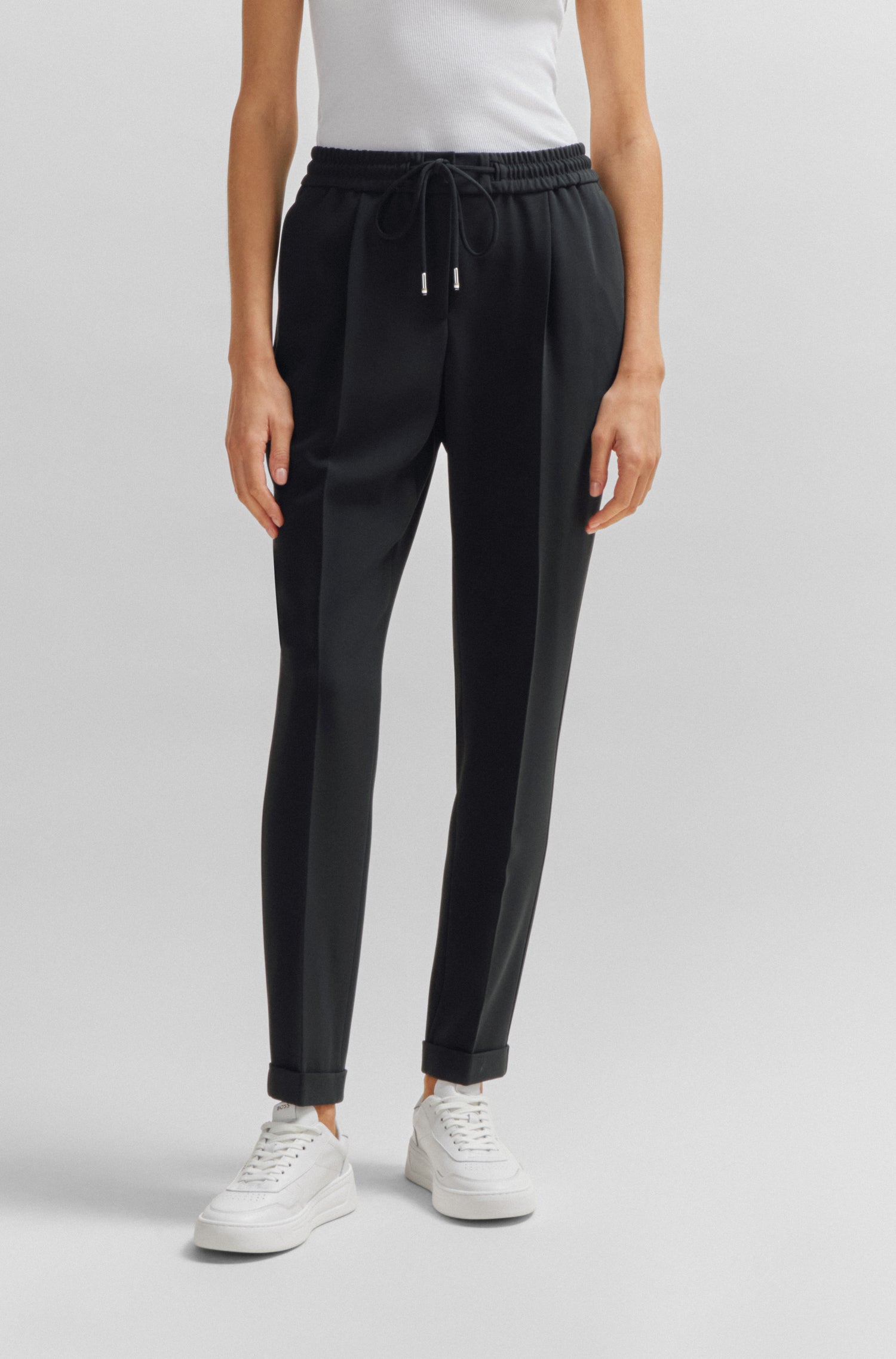 BLACK // FORMAL TROUSERS TARIYANA9