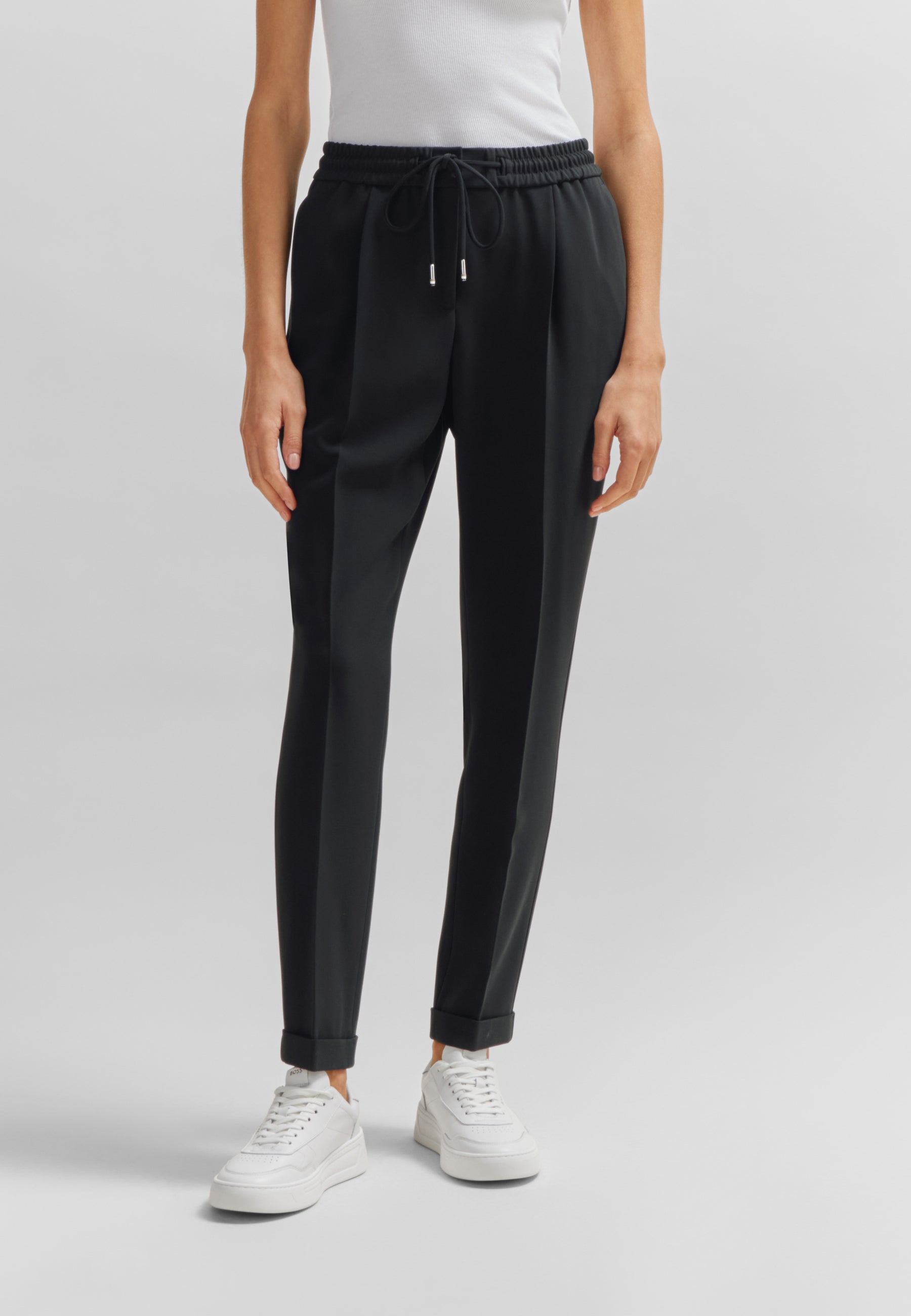 BLACK // FORMAL TROUSERS TARIYANA9