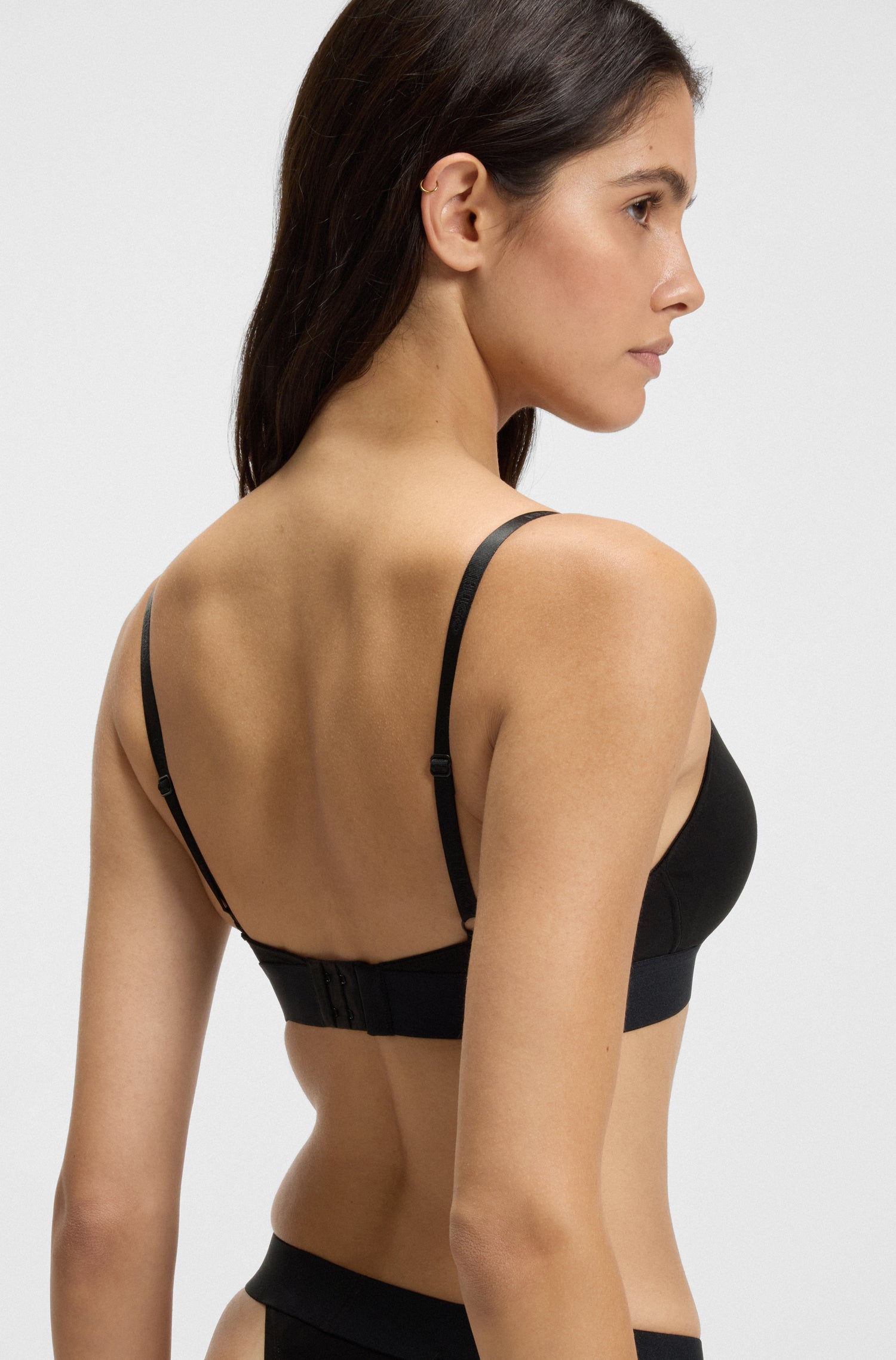 BLACK // BRA TRIANGLE RED LABEL