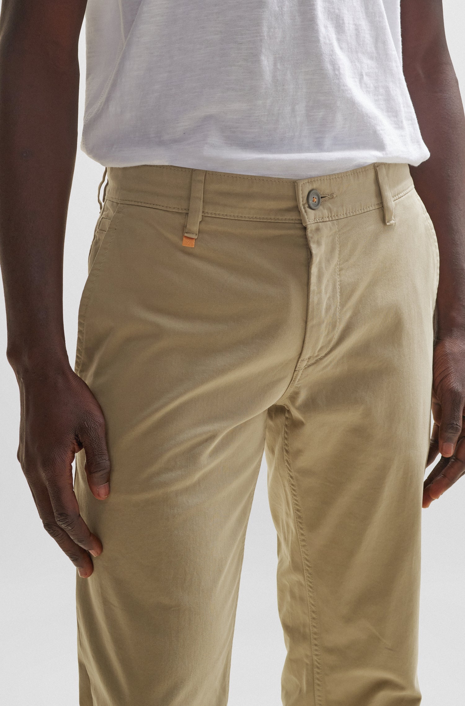 LIGHT & PASTEL BROWN // CASUAL TROUSERS SCHINO-SLIM D