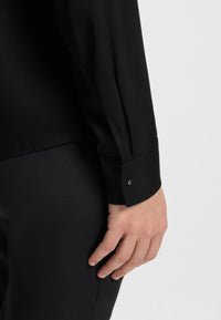 BLACK // TAILORED BLOUSES BANORAH