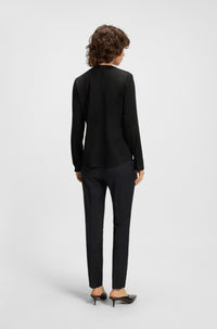 BLACK // TAILORED BLOUSES BANORAH