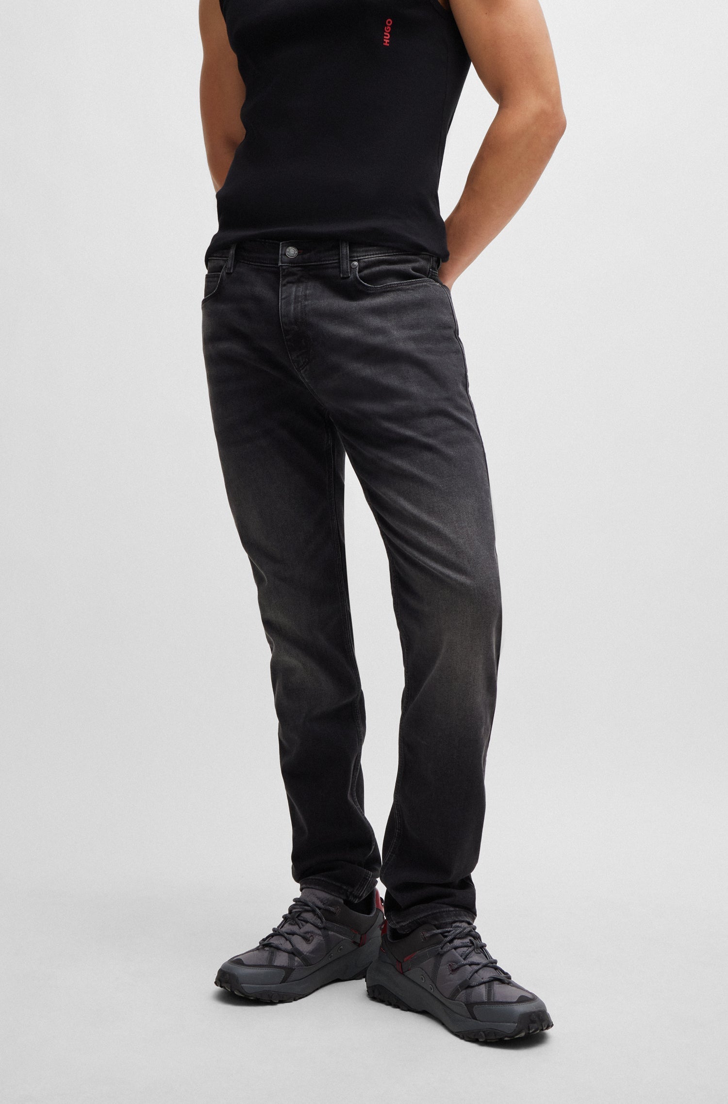 DARK GREY // JEANS HUGO 708