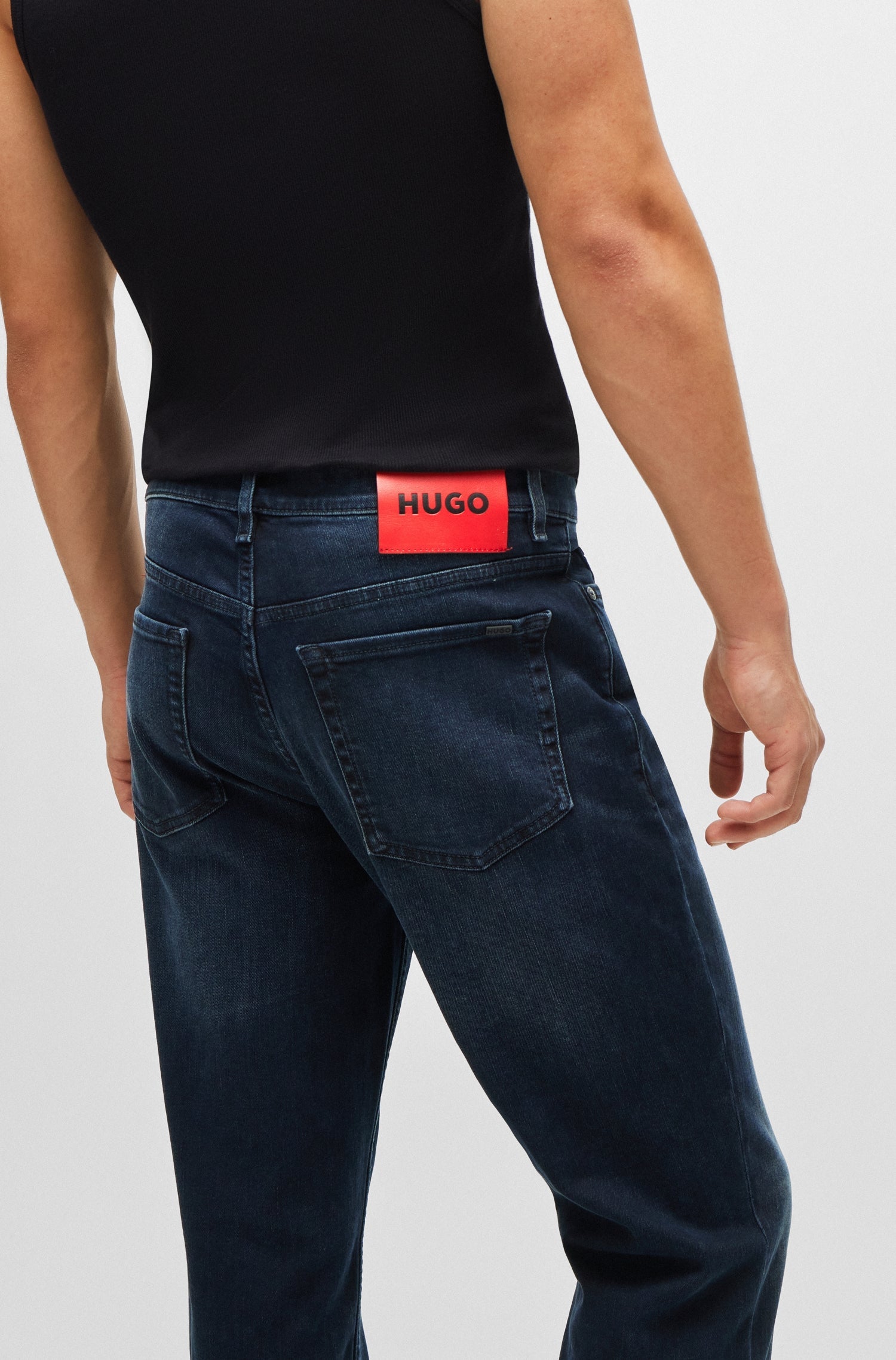 NAVY // JEANS HUGO 634