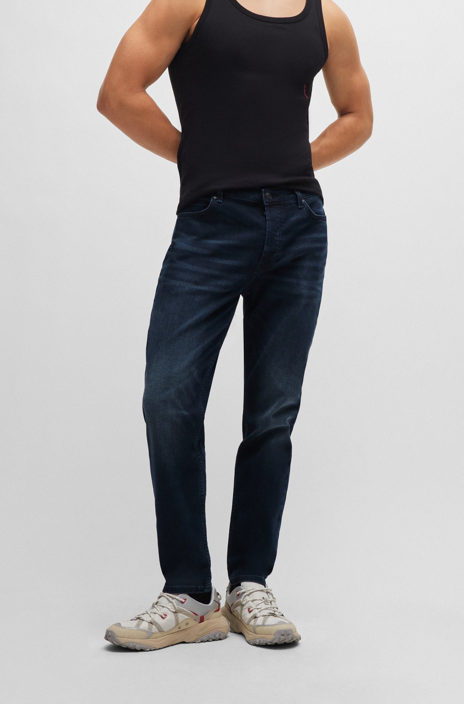 NAVY // JEANS HUGO 634