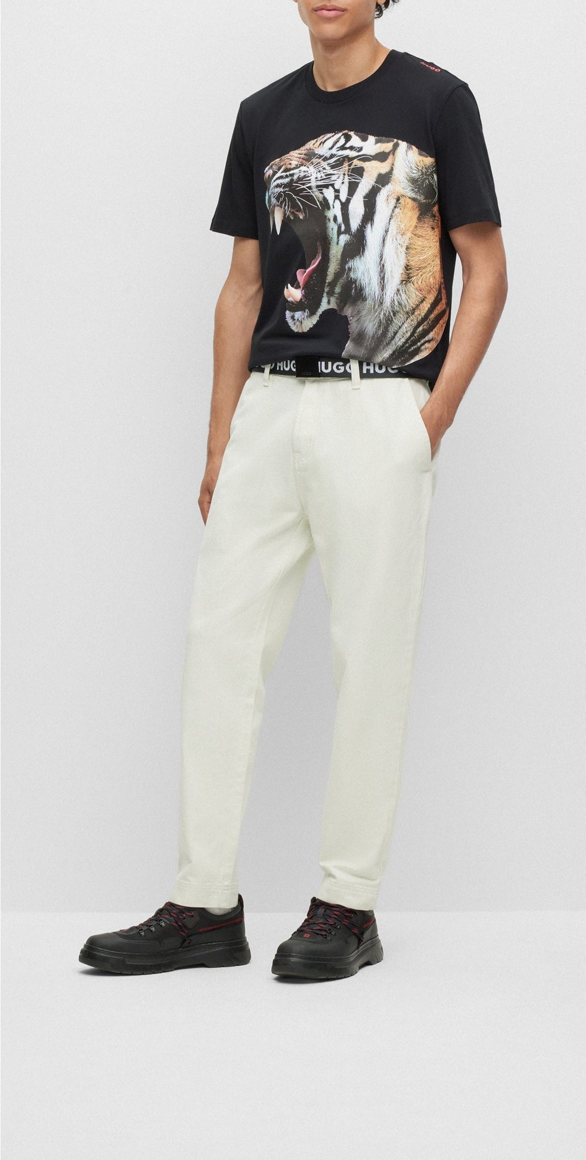 LIGHT & PASTEL GREEN // CASUAL TROUSERS ZEEBO233D