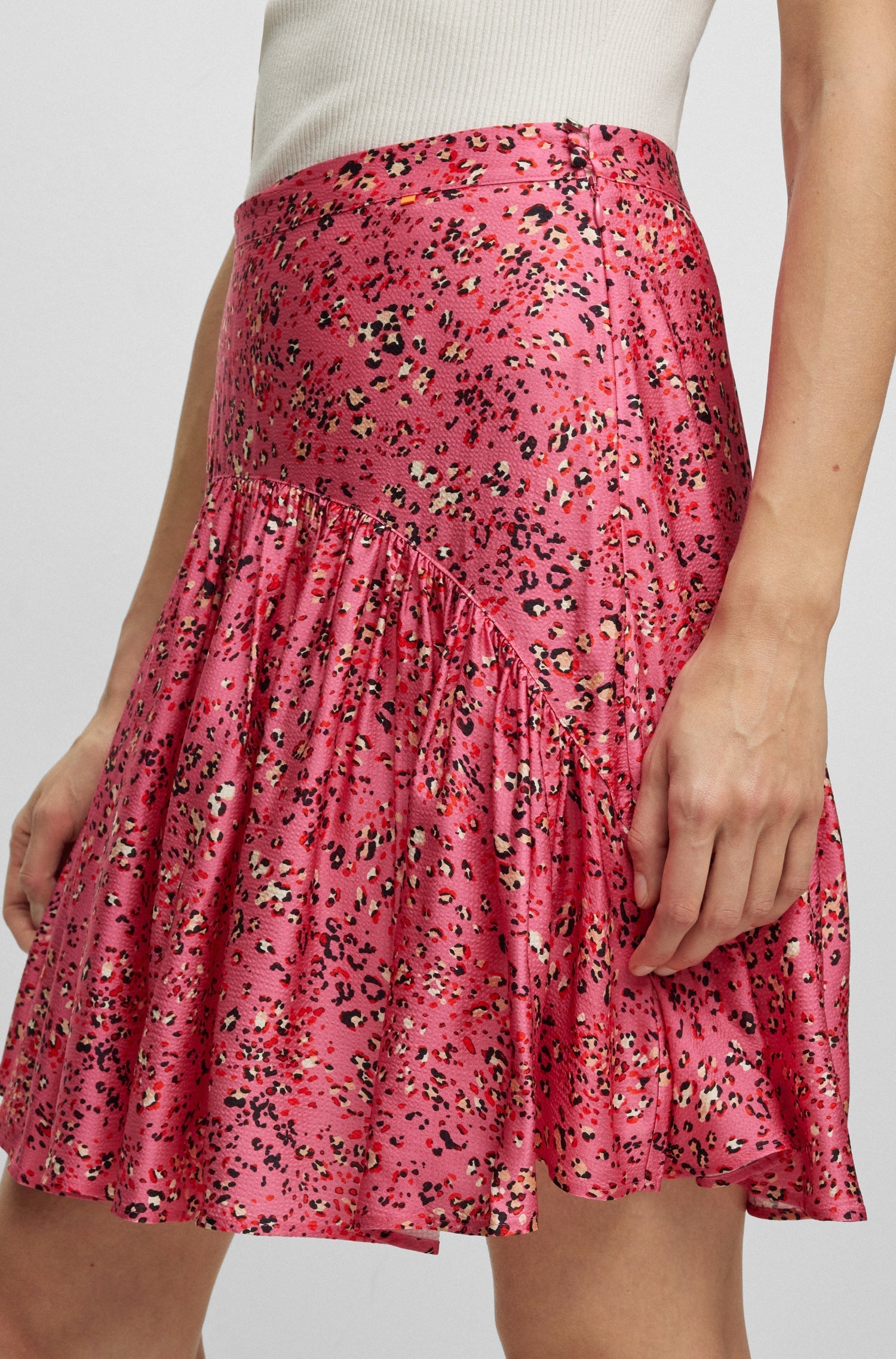 OPEN MISCELLANEOUS // CASUAL SKIRTS C_VIAT