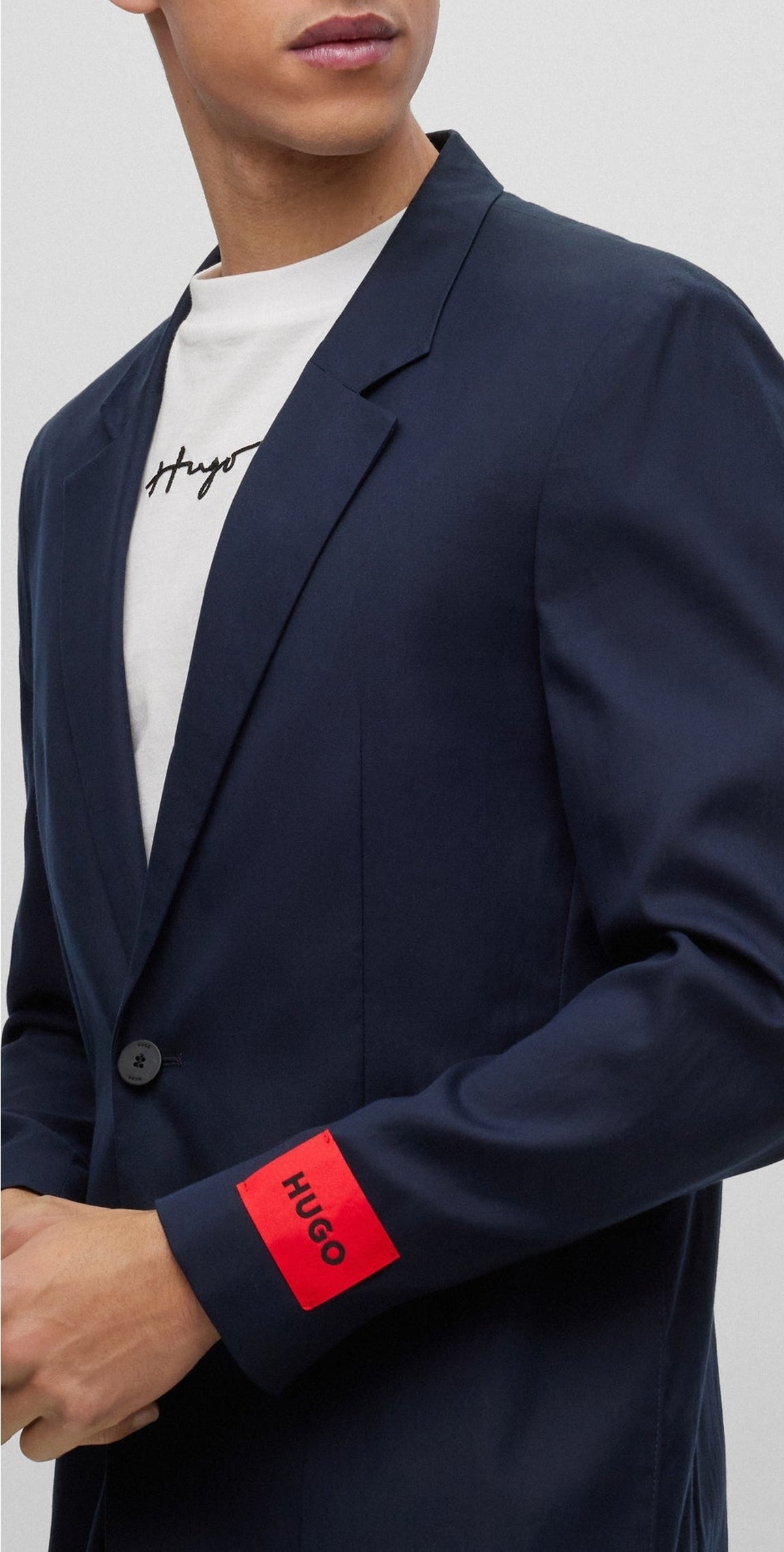 DARK BLUE // SUITS HAERO/GELOS233X