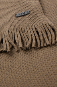 OPEN GREEN // KNITTED SCARF ALBAS