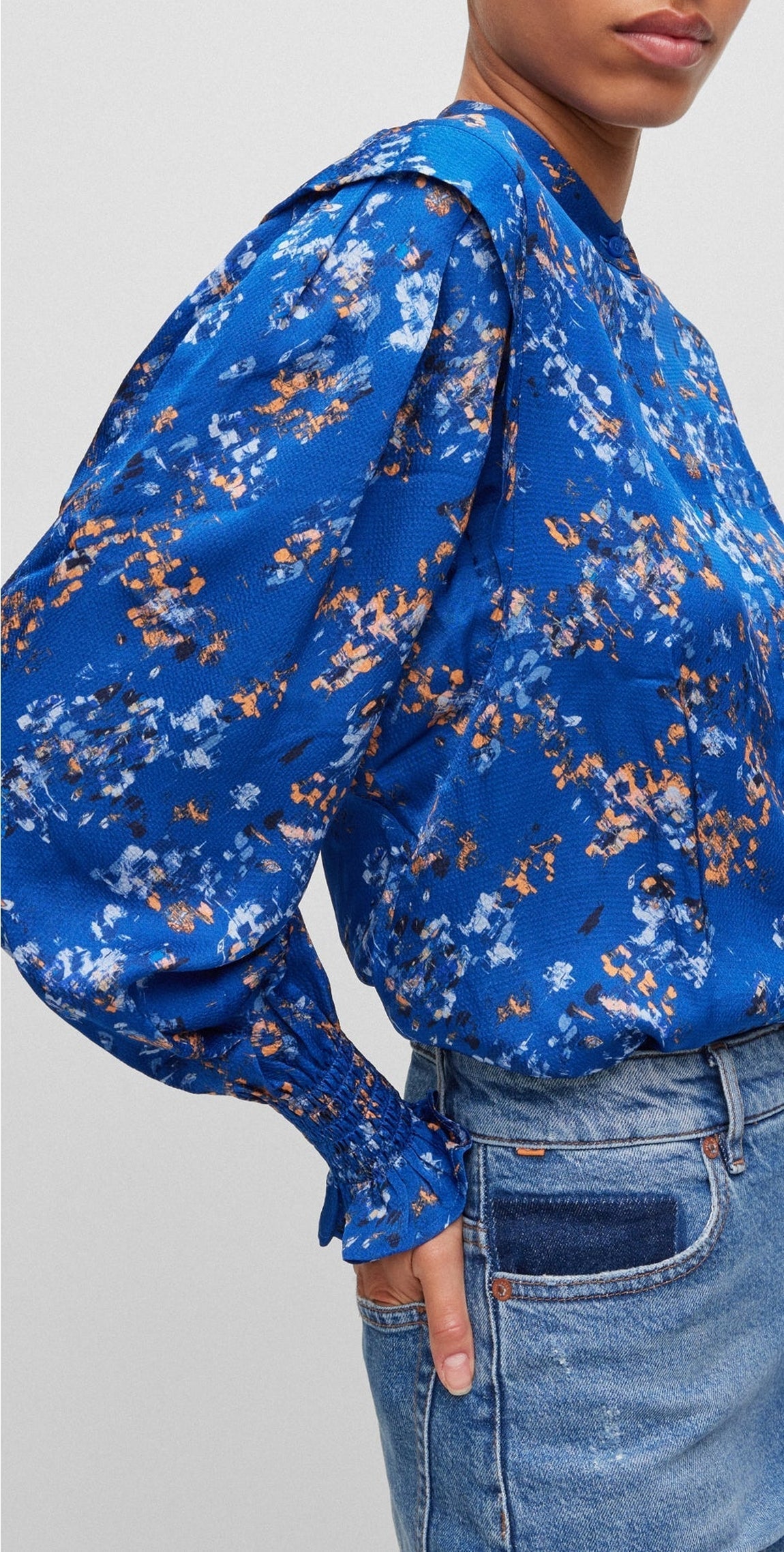 OPEN MISCELLANEOUS // TAILORED BLOUSES C_BLASI