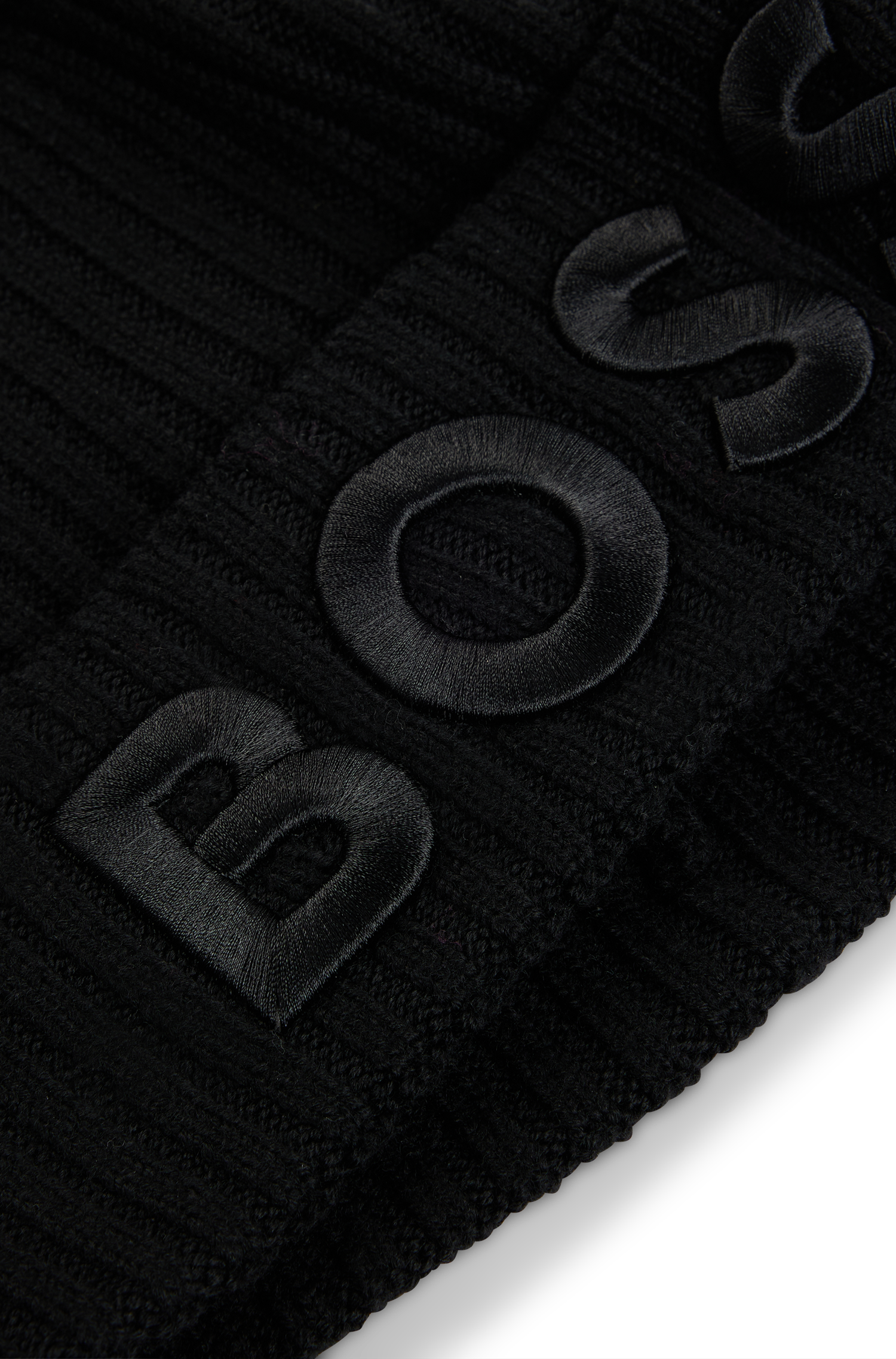 BLACK // KNITTED BEANIE LARA_HAT
