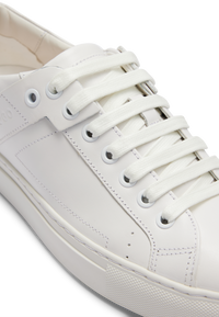 WHITE // LACE-UP TRAINERS FUTURISM_TENN_LT _N