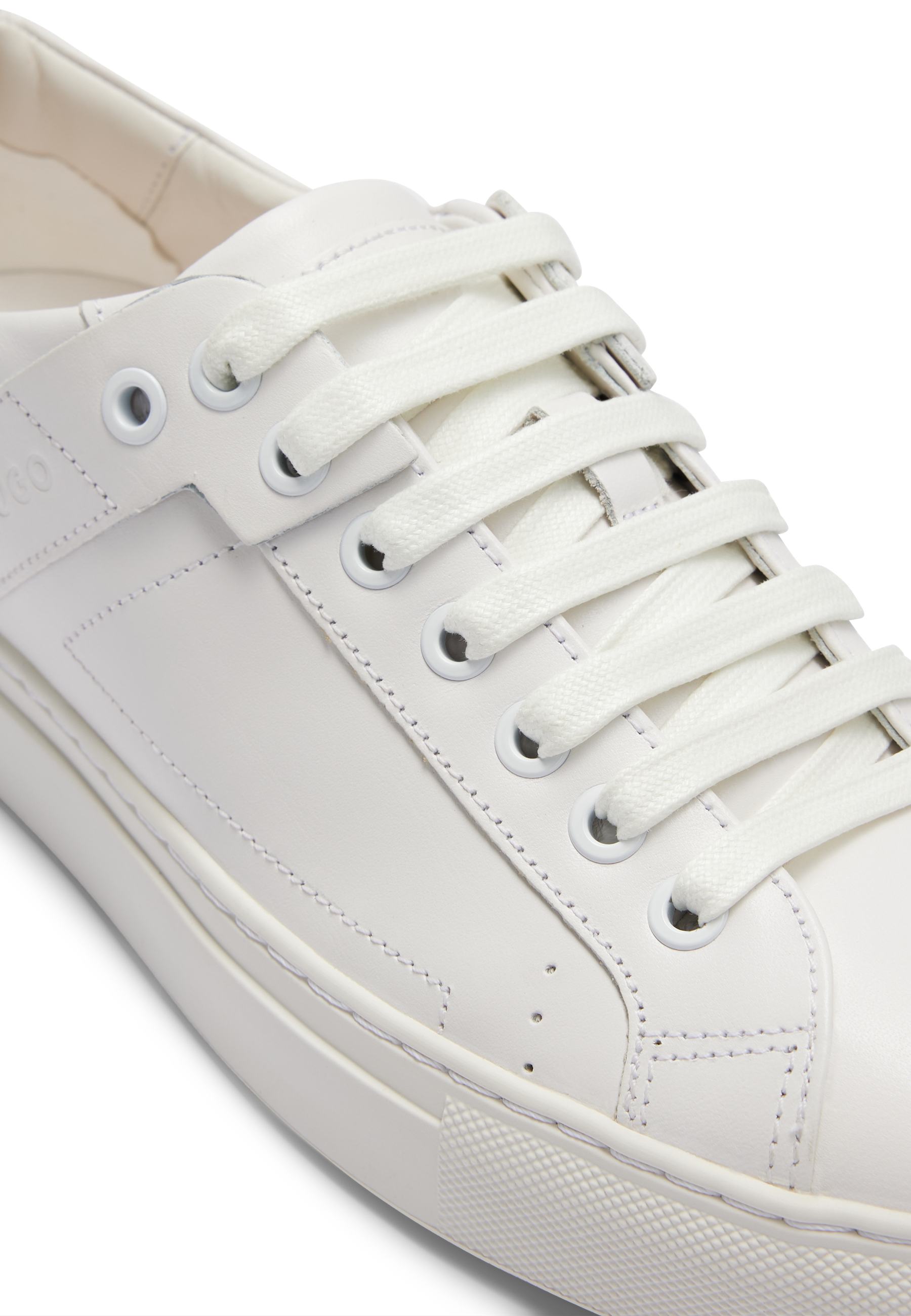 WHITE // LACE-UP TRAINERS FUTURISM_TENN_LT _N