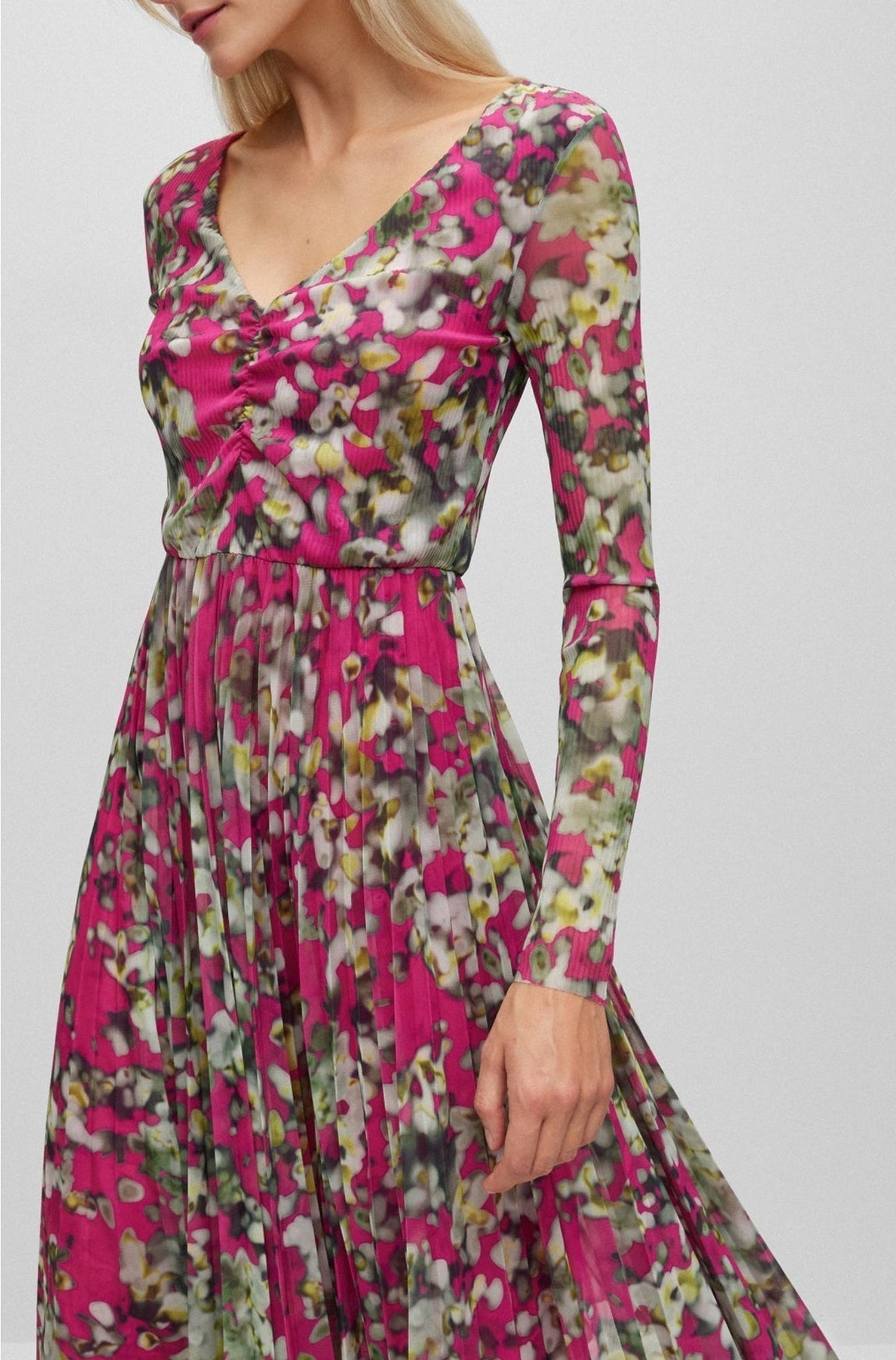 Robe Erlissi - Open Miscellaneous