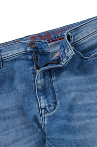 MEDIUM BLUE // JEANS HUGO 734