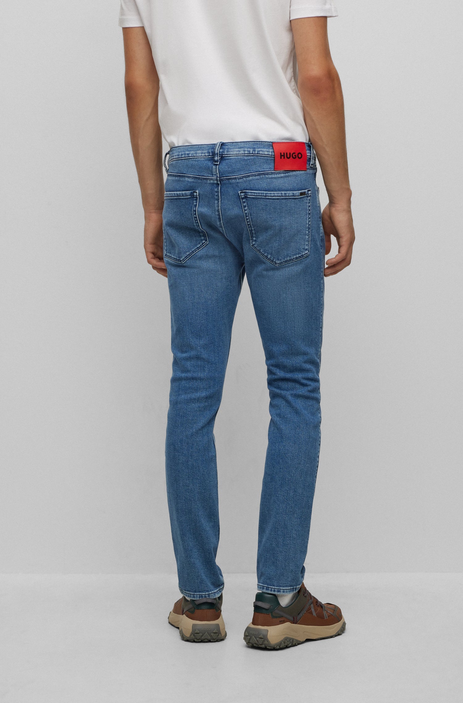 MEDIUM BLUE // JEANS HUGO 734