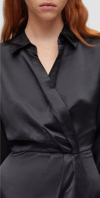 Robe Katharulla - Black