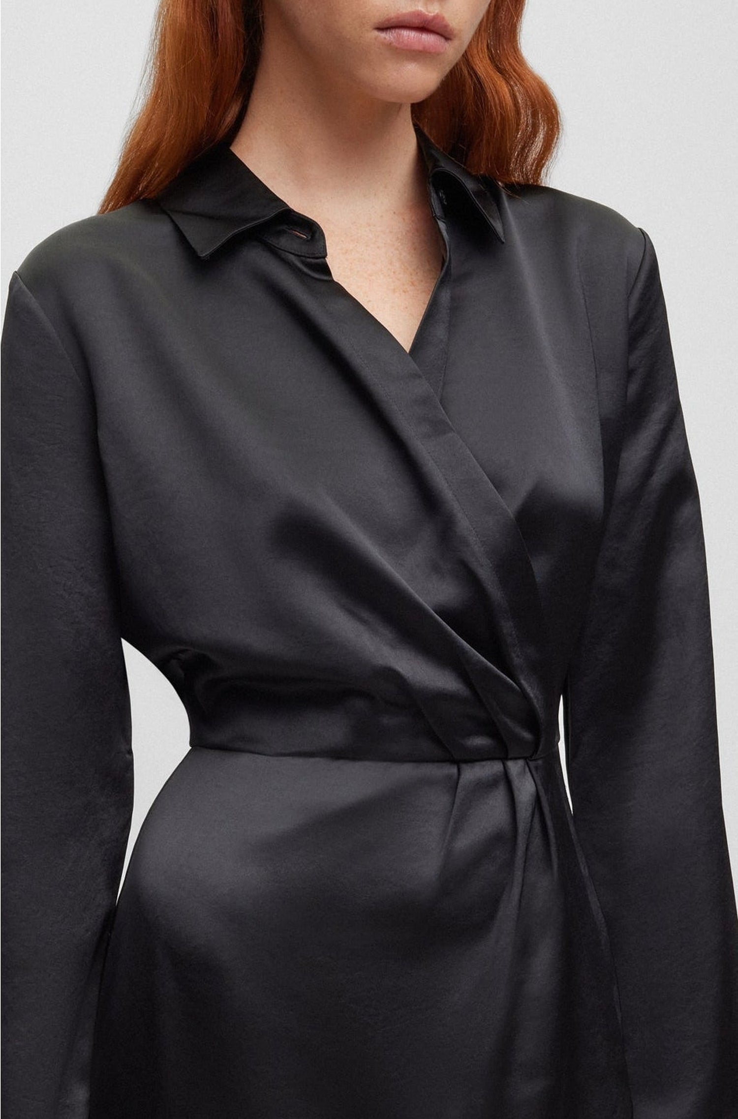 Robe Katharulla - Black