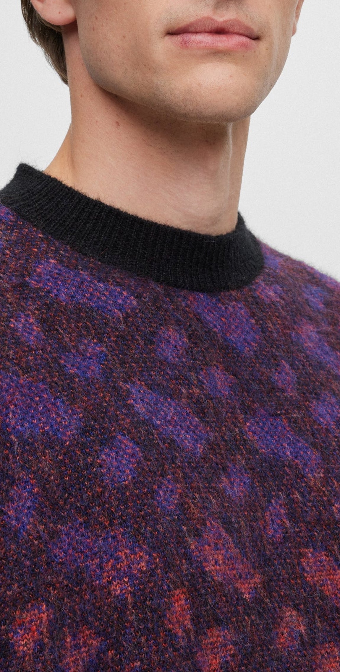 BLACK // SWEATERS MIRACOLO