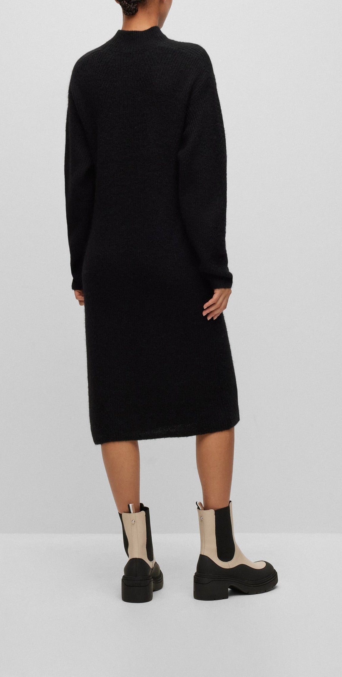 Fagdasa oversize dress - Black