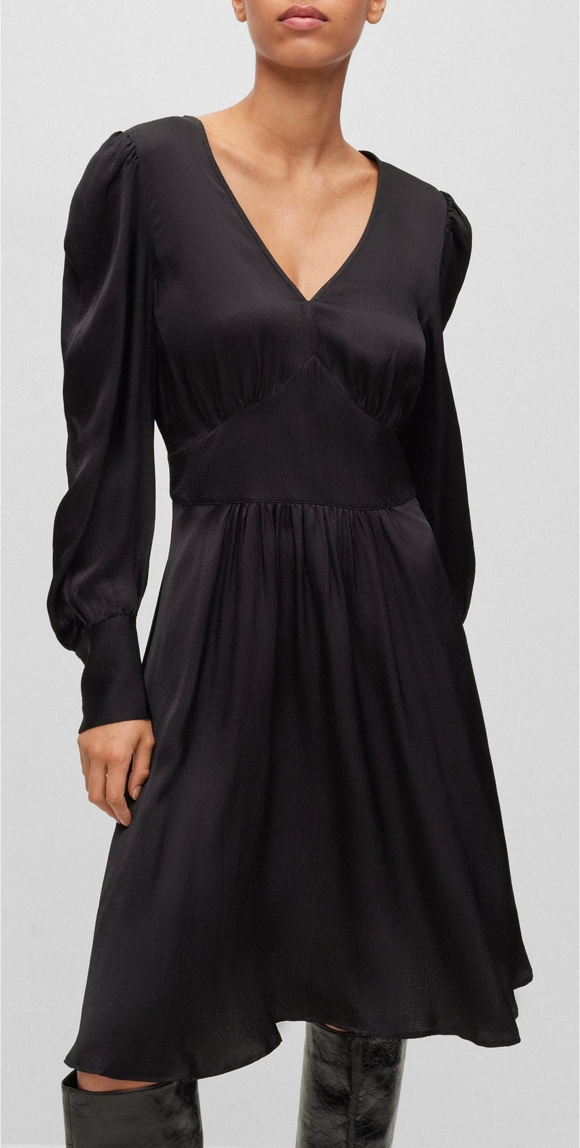 BLACK // DAY DRESSES C_DONNY