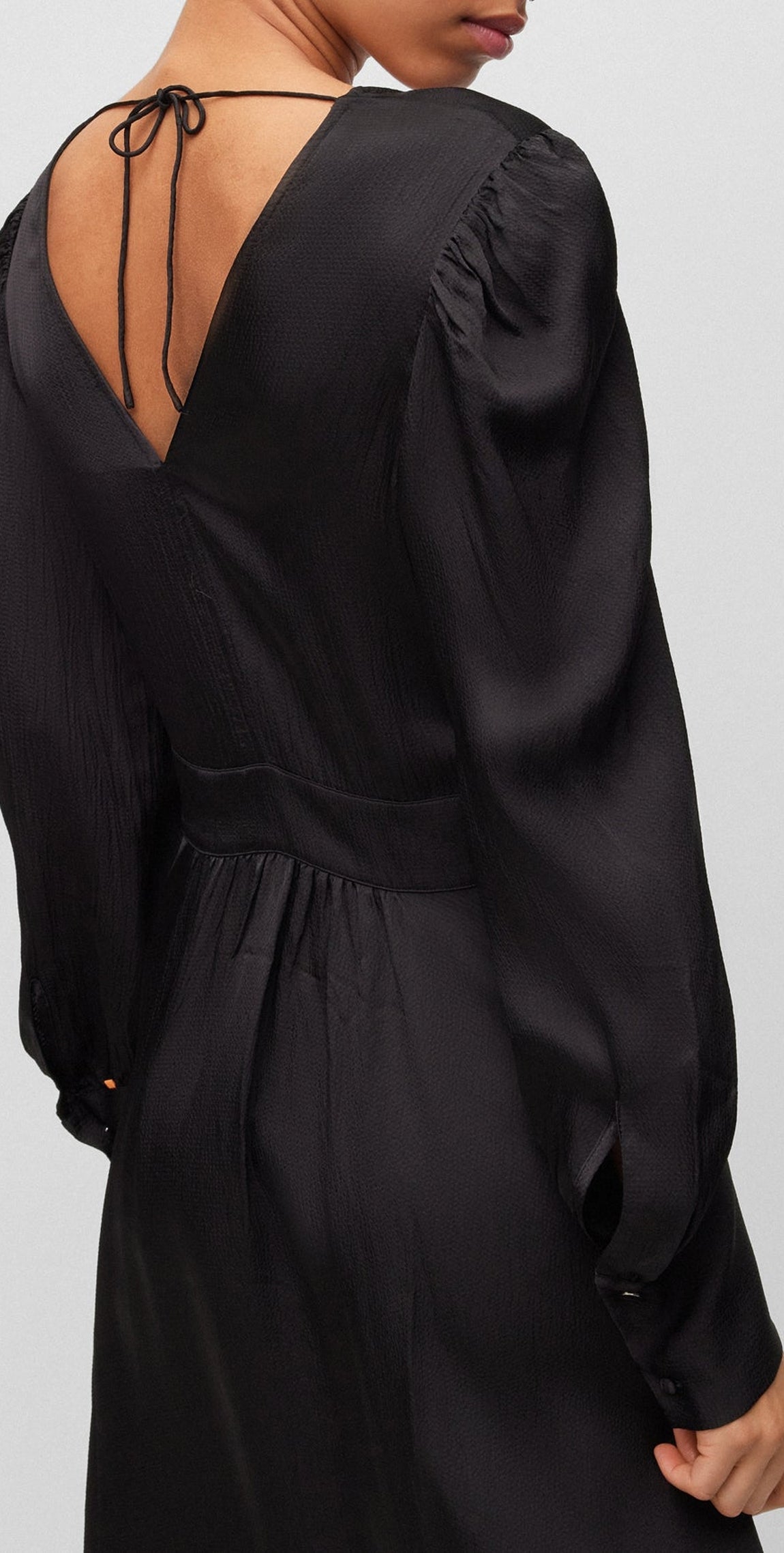 BLACK // DAY DRESSES C_DONNY