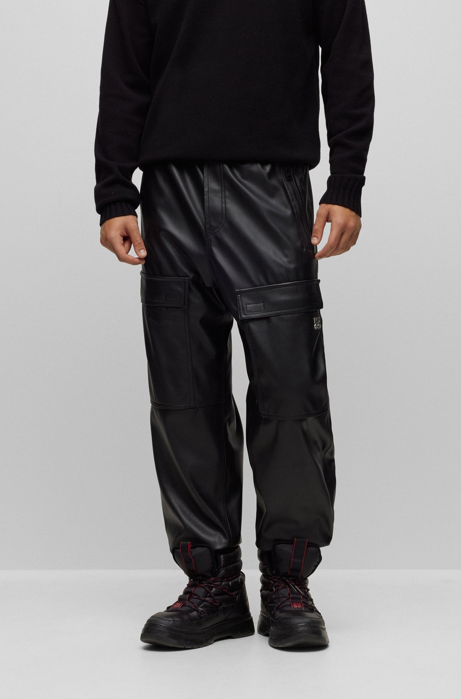 BLACK // CASUAL TROUSERS GANNO234