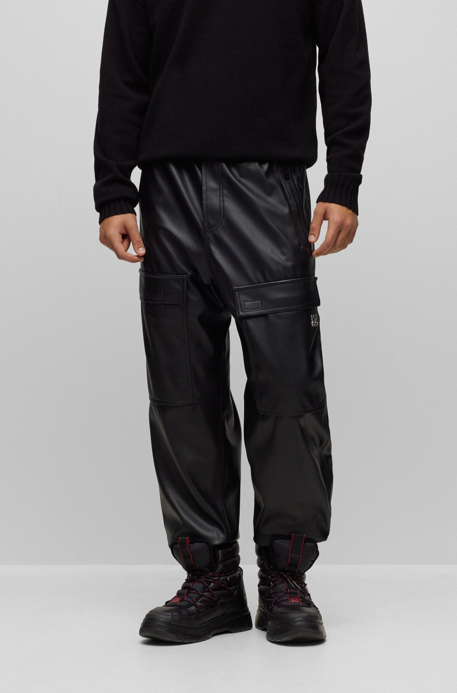 BLACK // CASUAL TROUSERS GANNO234