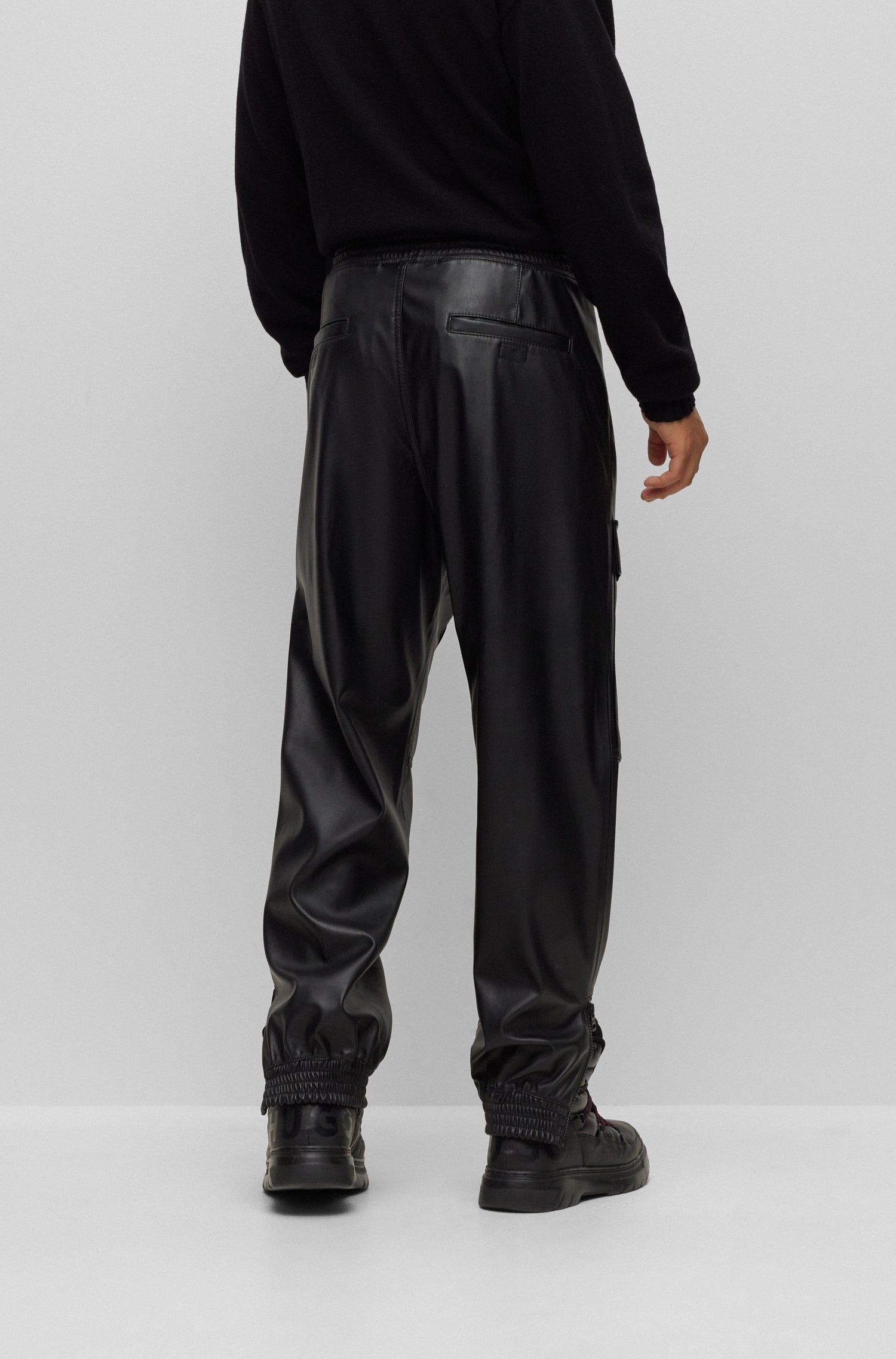 BLACK // CASUAL TROUSERS GANNO234