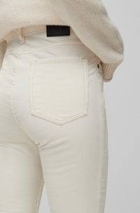 OPEN WHITE // JEANS C_KITT