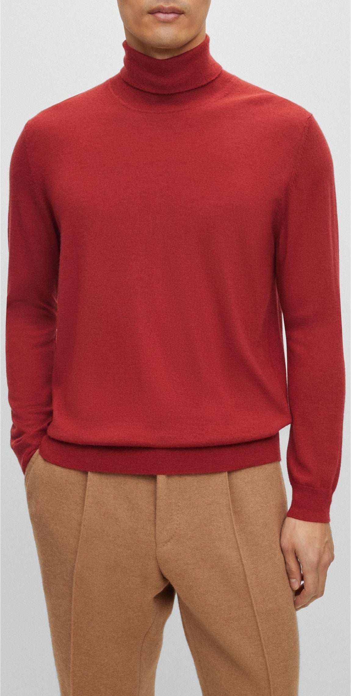MEDIUM RED // SWEATERS L-BERNARDO