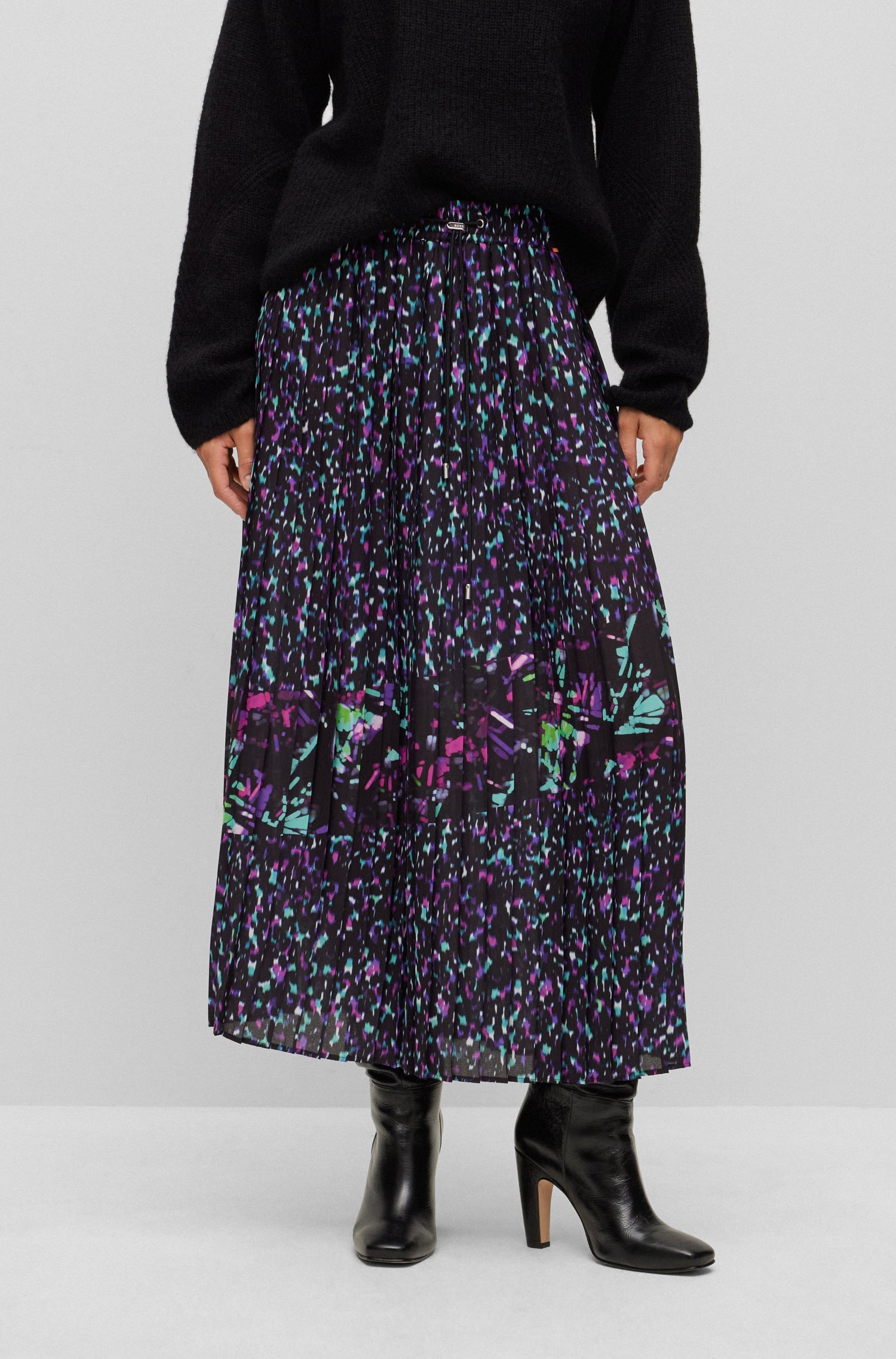 OPEN MISCELLANEOUS // CASUAL SKIRTS C_VLISSE_1