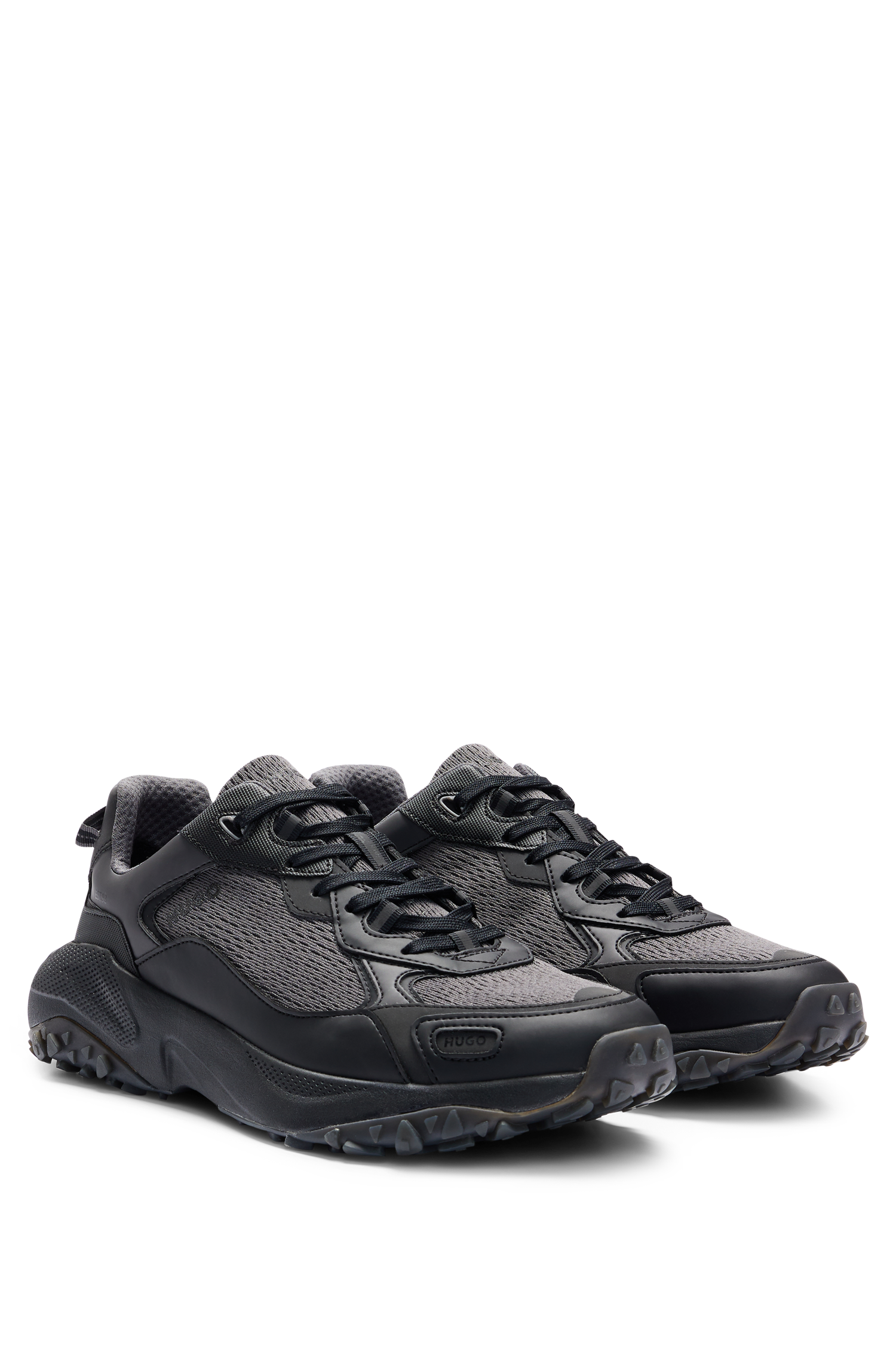 Go1st Sneakers - Charcoal