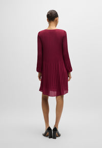 DARK RED // BUSINESS DRESSES DASIE