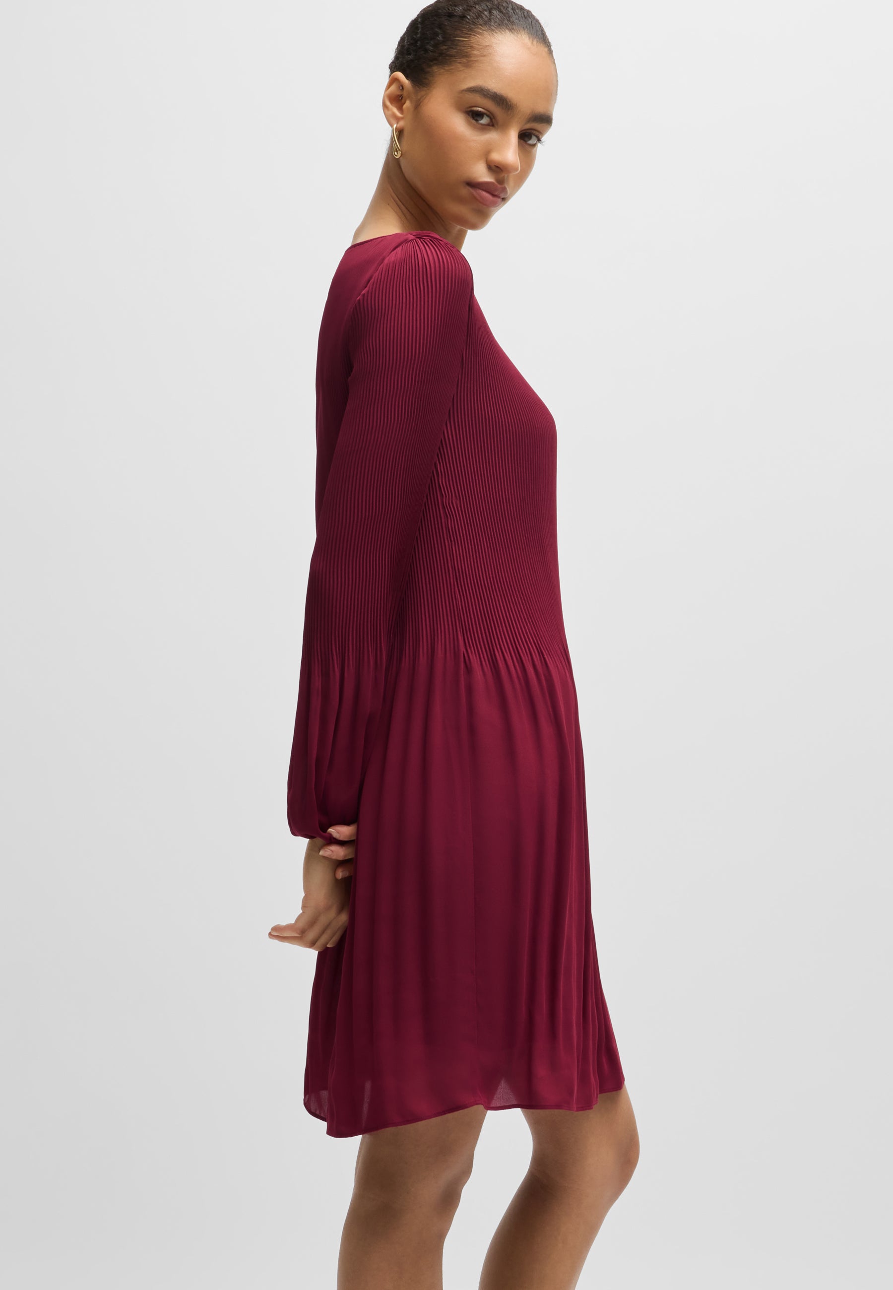 DARK RED // BUSINESS DRESSES DASIE