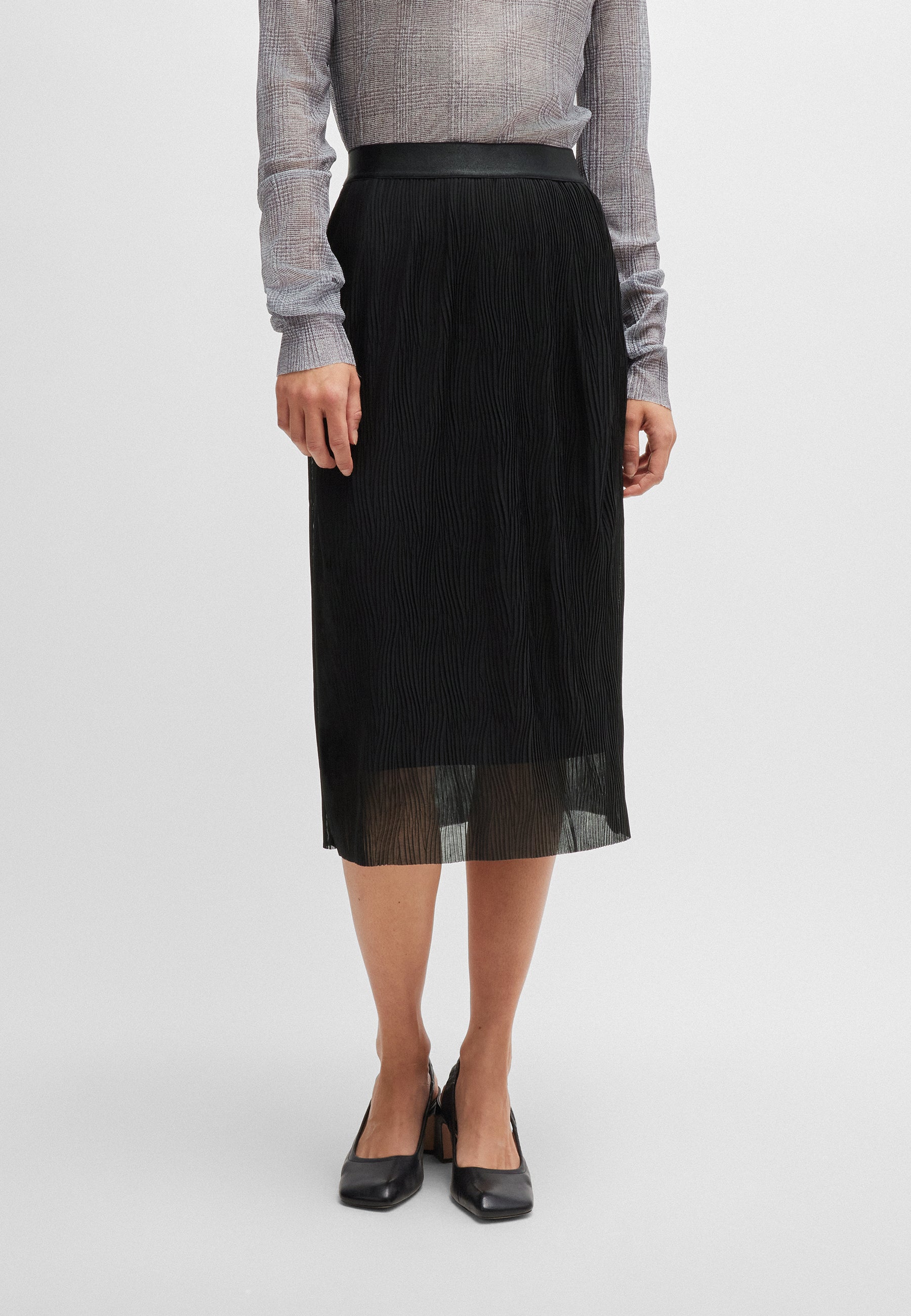 BLACK // CASUAL SKIRTS EVIBELLE